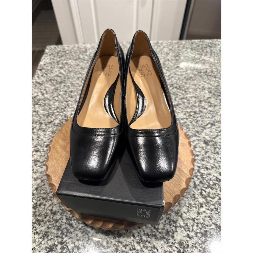 Naturalizer Pascal Black leather Loafers Size 8